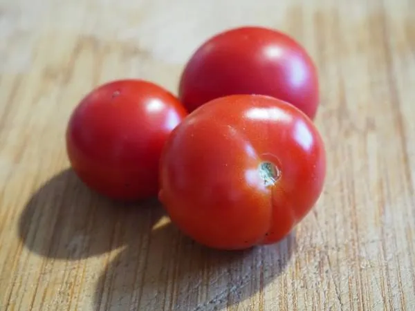 BIO-Saatgut Kirschtomate 'Tulpan'